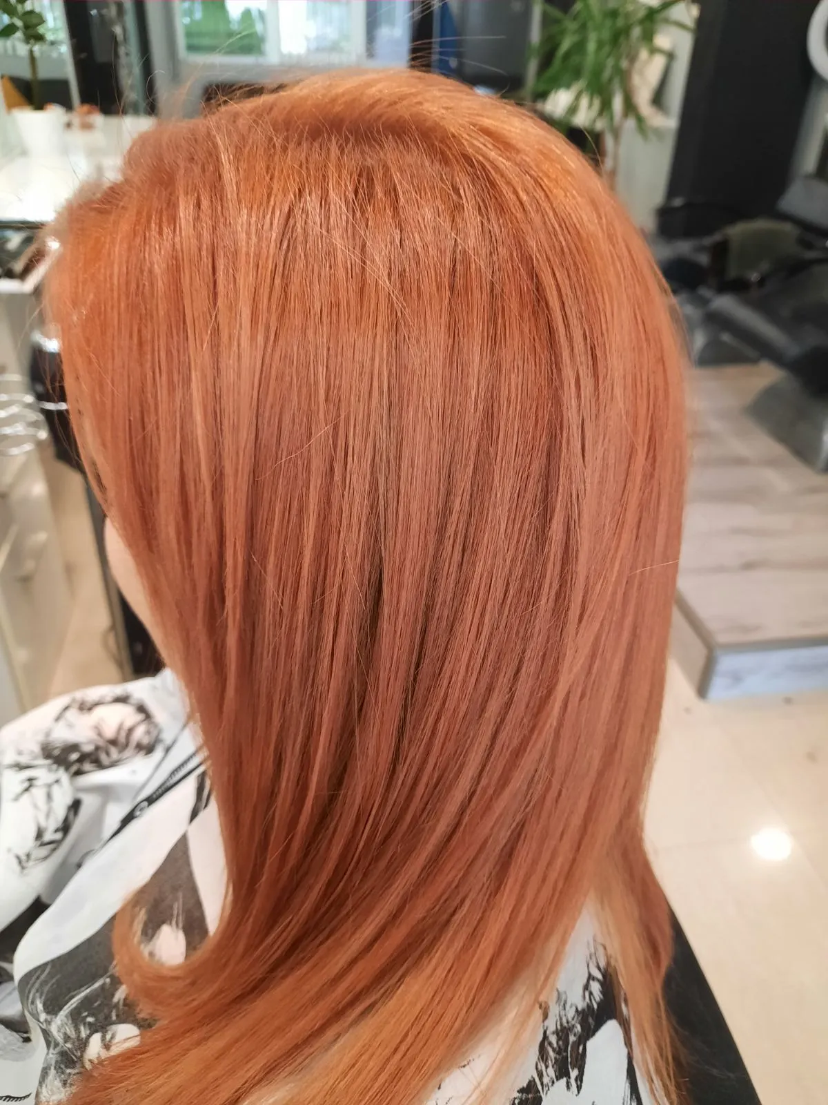 Euphoria Hair & Beauty Bar — снимка 15