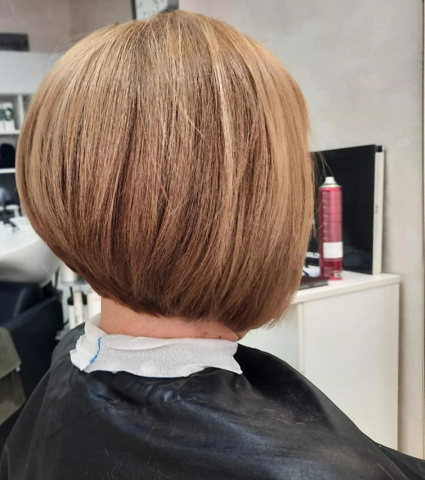 Euphoria Hair & Beauty Bar — снимка 22